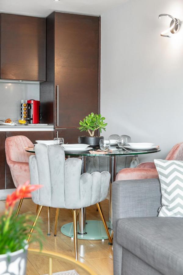 Stunning Apartment *